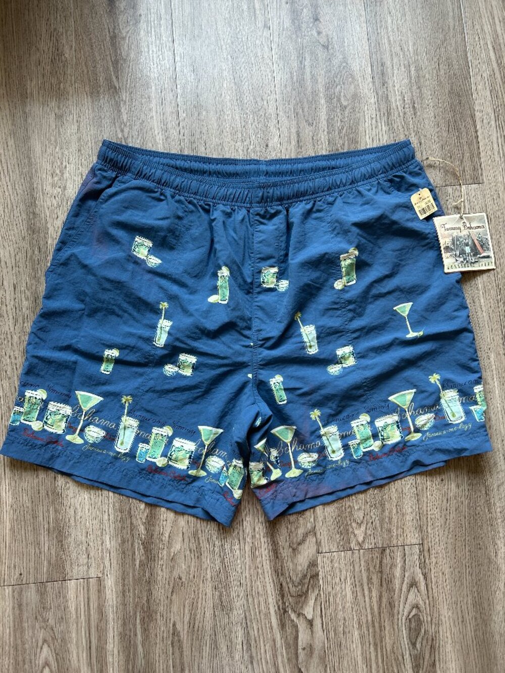 Tommy Bahama Men's Longboard Short Swim Shorts Trunks Tropical Cocktails XL NWT